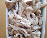 きのこのにんにく塩麹バター炒め作り方2写真