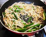 誰でも簡単♪絶品豚ひき肉みそ丼♪作り方5写真