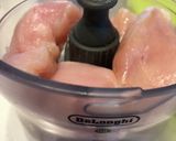 ヘルシー♪鶏胸肉でジューシー餃子作り方2写真