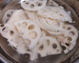 レンコンの甘辛炒め作り方1写真