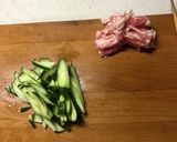 意外！？豚バラときゅうりのサッと炒め作り方1写真