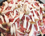 もやしとしめじと豚肉の酒蒸し作り方2写真