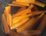 舞茸とにんじんとちくわのめんつゆ煮作り方1写真