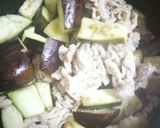大皿で！ご飯が進む豚肉とナスの味噌炒め作り方3写真