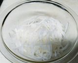 鶏と大根のサラダ☆胡麻マヨネーズ味作り方2写真