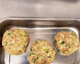 餃子のタネをアレンジ☆餃子メンチカツ作り方2写真