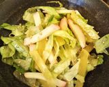 簡単!レタスとたくあんとかまぼこのサラダ作り方6写真