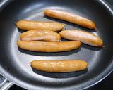 簡単！シャウエッセンの胡麻風味炒め作り方1写真