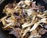 おつまみ＊砂肝と舞茸のにんにくバター醤油作り方3写真