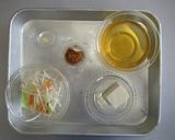 カット野菜で♬具だくさんみそ汁☆作り方1写真