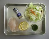カット野菜で♬白身魚のバジルソース☆作り方1写真