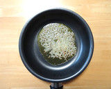 青森パスタ｜チューブ大蒜ペペロンチーノ作り方6写真