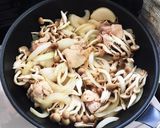 簡単ヘルシー☆塩麹漬け鶏肉の蒸し炒め作り方6写真
