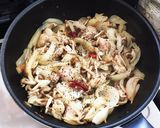 簡単ヘルシー☆塩麹漬け鶏肉の蒸し炒め作り方7写真