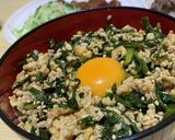 簡単美味しい！ニラそぼろ丼作り方6写真