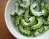 胸肉・ゴーヤの甜麺醤炒め♪作り方1写真