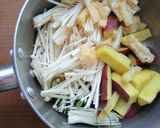 さつま芋とえのきの味噌汁♪食物繊維沢山作り方3写真