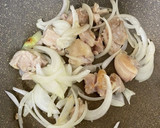 鶏もも肉とシメジのコク旨柚子胡椒炒め作り方1写真