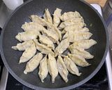 成田名物もつにんにく漬で作る餃子作り方11写真