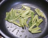 簡単！小松菜の醤油バター炒め作り方2写真