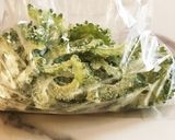 ゴーヤの揚げ焼きクリームチーズ和えサラダ作り方1写真