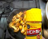 やみつき！なめこのカレー炒め作り方4写真