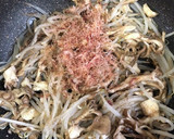 もやしとまいたけのおかか炒め作り方2写真