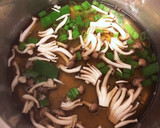 きのこと卵のふんわりかき卵汁作り方2写真