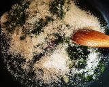 白泡に合う！ムール貝の香草パン粉炒め作り方2写真
