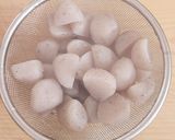 牛すじと里芋の煮物作り方3写真