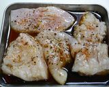 簡単！チキンソテー☆ゆず七味作り方1写真