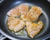 簡単！チキンソテー☆ゆず七味作り方2写真