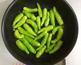 プスッと一刺しで味染み!ししとう甘辛炒め作り方3写真