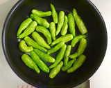 プスッと一刺しで味染み！ししとう甘辛炒め作り方3写真