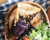 お弁当★レンチン★ピリ辛茄子&ちくわ焼き作り方5写真