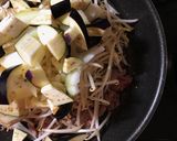 牛コマともやし茄子のオイスター炒め作り方2写真