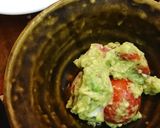 アボカドと酢だこトマトのバジル和え作り方3写真