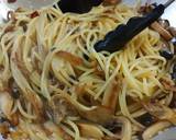 秋の味覚のきのこのペペロンチーノ作り方9写真