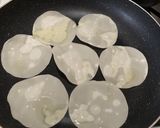 シラスと竹輪の餃子ピザ・ビストロおつまみ作り方3写真