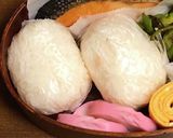 自分弁当・おにぎり作り方1写真