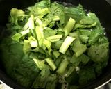 サッポロ一番で小松菜増し増しらーめん作り方3写真