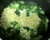サッポロ一番で小松菜増し増しらーめん作り方4写真