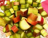 赤いグリーンルバーブジャム作り方1写真