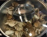 豚バラ肉と舞茸の柚子胡椒・塩みぞれ煮作り方3写真