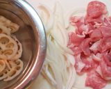 豚肉と蓮根の２色ごま中華炒め作り方1写真
