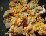 ヘルシー！鮭フレークと煮豚の炒飯風！作り方1写真