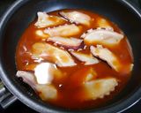 簡単！疲労回復☆タコでエビチリ風作り方1写真