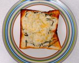 簡単美味しい！しらすチーズマヨのトースト作り方7写真