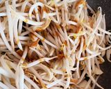 もやしとちくわの炒め物(干し小エビ入り)作り方3写真