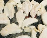 鶏胸肉●W玉＆Wソースのボリューム焼そば作り方1写真